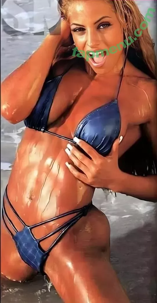 Trish Stratus nude photo #1930 (trishstratuscom)