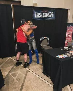 Trish Stratus / trishstratuscom nude photo #2025