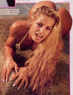 Trish Stratus / trishstratuscom nude photo #2176