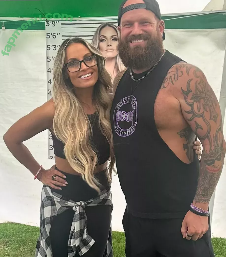 Trish Stratus nude photo #2004 (trishstratuscom)