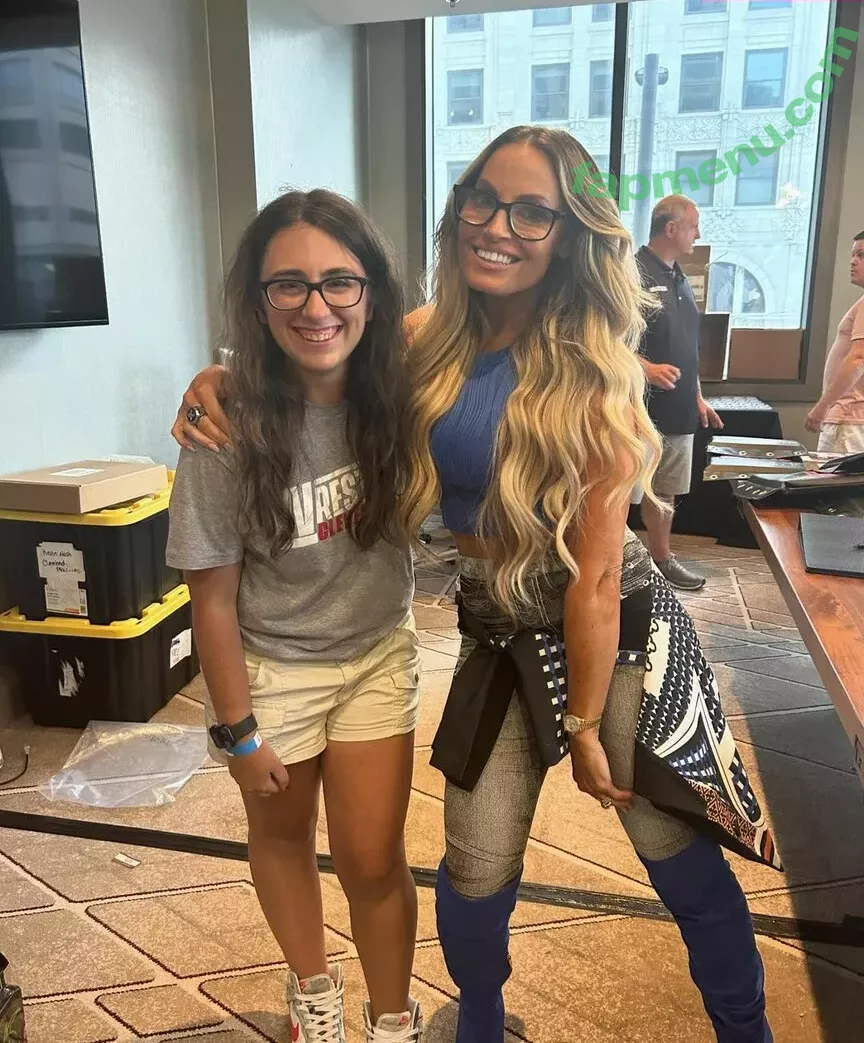 Trish Stratus nude photo #2005 (trishstratuscom)