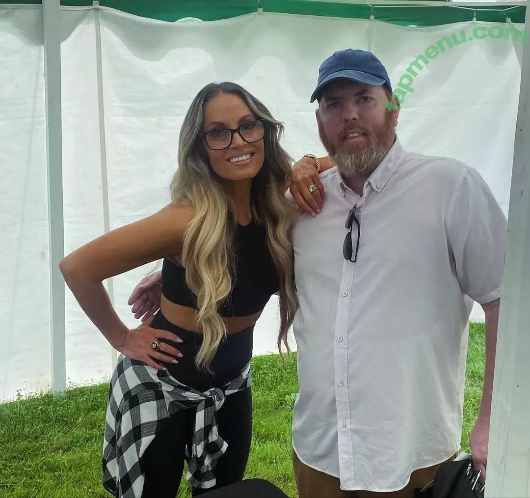 Trish Stratus nude photo #2012 (trishstratuscom)