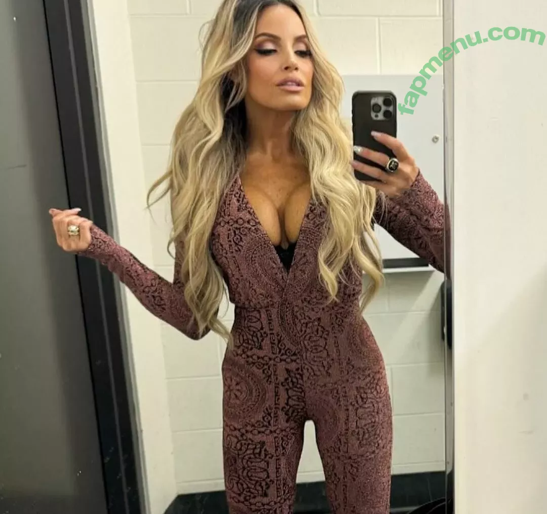 Trish Stratus nude photo #2058 (trishstratuscom)