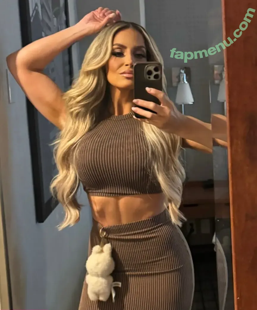 Trish Stratus nude photo #2406 (trishstratuscom)