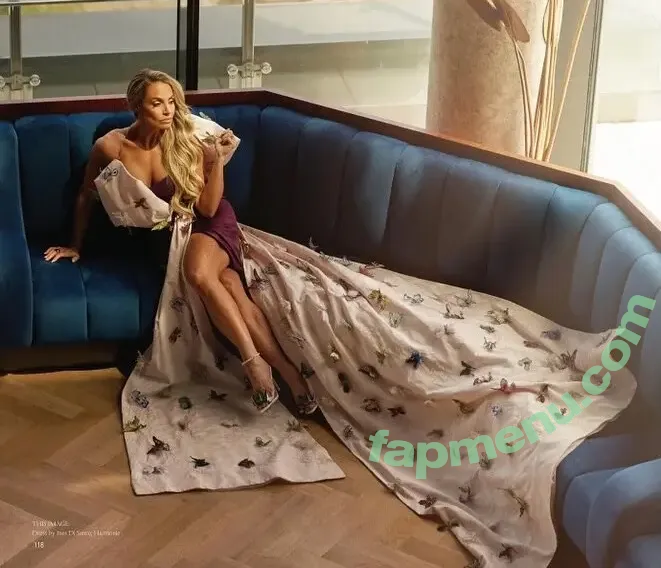 Trish Stratus nude photo #2482 (trishstratuscom)