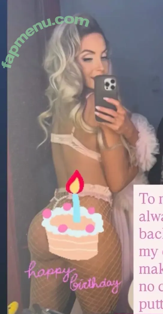 Trish Stratus nude photo #2497 (trishstratuscom)