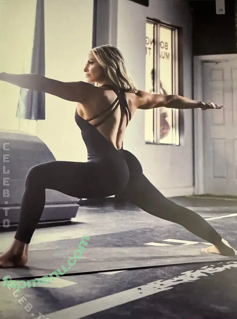 Trish Stratus nude photo #2534 (trishstratuscom)