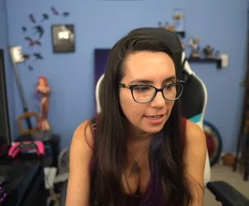 Trisha Hershberger / thatgrltrish / trishahershberger / trishahershbergerstreams nude photo #0177