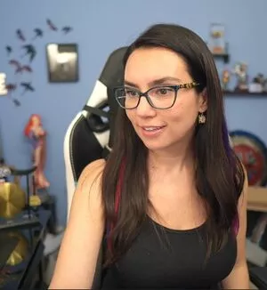 Trisha Hershberger / thatgrltrish / trishahershberger / trishahershbergerstreams nude photo #0899