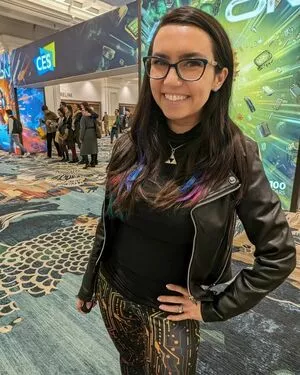 Trisha Hershberger / thatgrltrish / trishahershberger / trishahershbergerstreams nude photo #0911