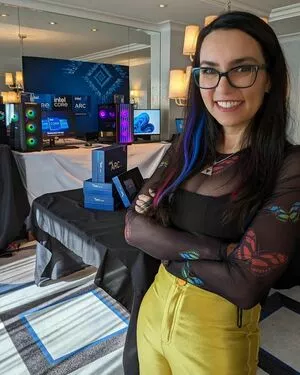 Trisha Hershberger / thatgrltrish / trishahershberger / trishahershbergerstreams nude photo #0912