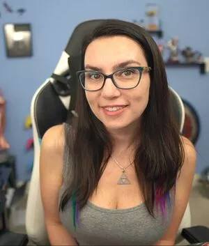 Trisha Hershberger / thatgrltrish / trishahershberger / trishahershbergerstreams nude photo #0928