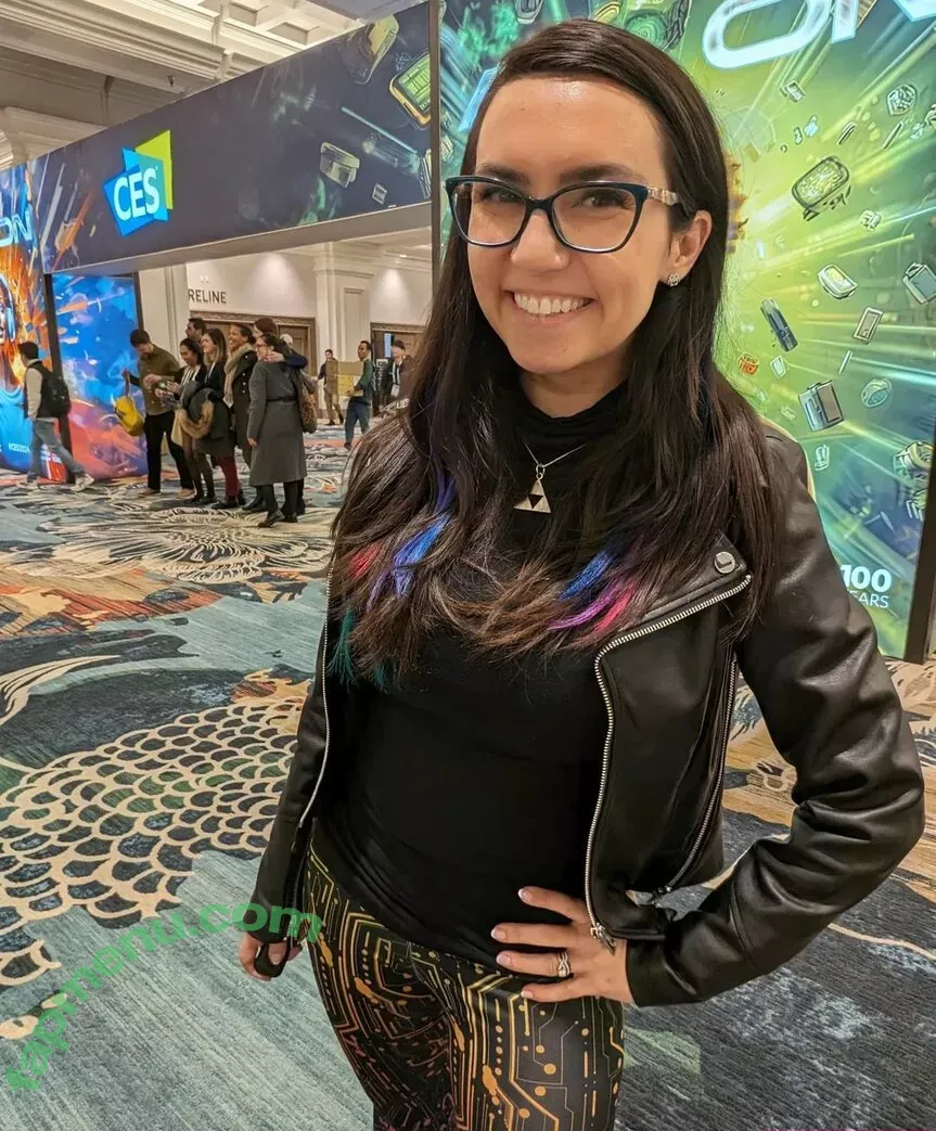 Trisha Hershberger nude photo #0911 (thatgrltrish / trishahershberger / trishahershbergerstreams)