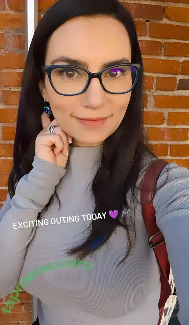 Trisha Hershberger nude photo #0919 (thatgrltrish / trishahershberger / trishahershbergerstreams)