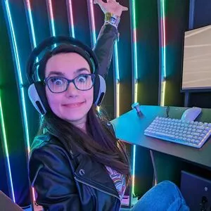 Trisha Hershberger / thatgrltrish / trishahershberger / trishahershbergerstreams nude photo #1025