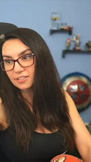 Trisha Hershberger / thatgrltrish / trishahershberger / trishahershbergerstreams nude photo #1095