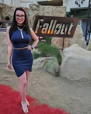 Trisha Hershberger / thatgrltrish / trishahershberger / trishahershbergerstreams nude photo #1101