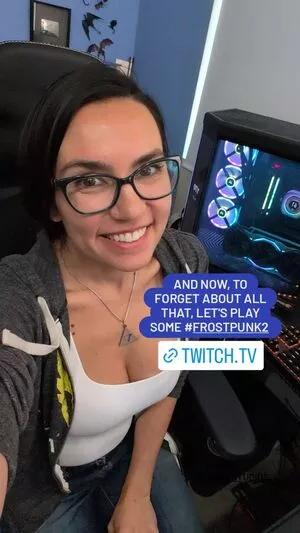 Trisha Hershberger / thatgrltrish / trishahershberger / trishahershbergerstreams nude photo #1407