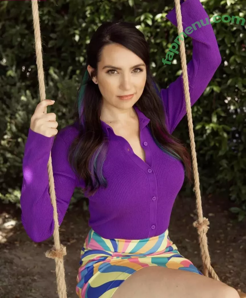 Trisha Hershberger nude photo #1042 (thatgrltrish / trishahershberger / trishahershbergerstreams)