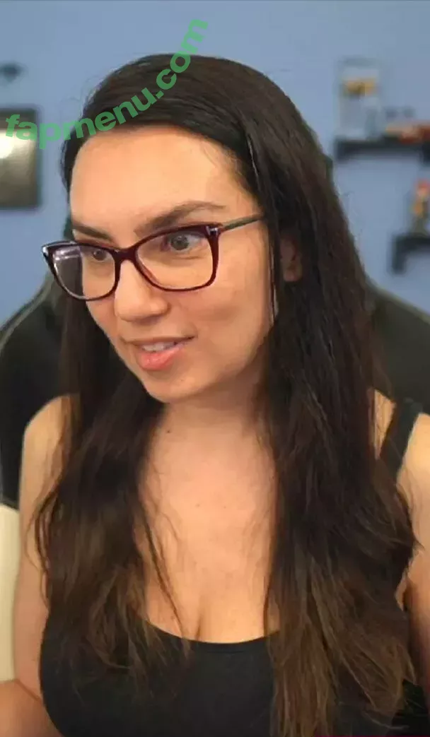 Trisha Hershberger nude photo #1081 (thatgrltrish / trishahershberger / trishahershbergerstreams)