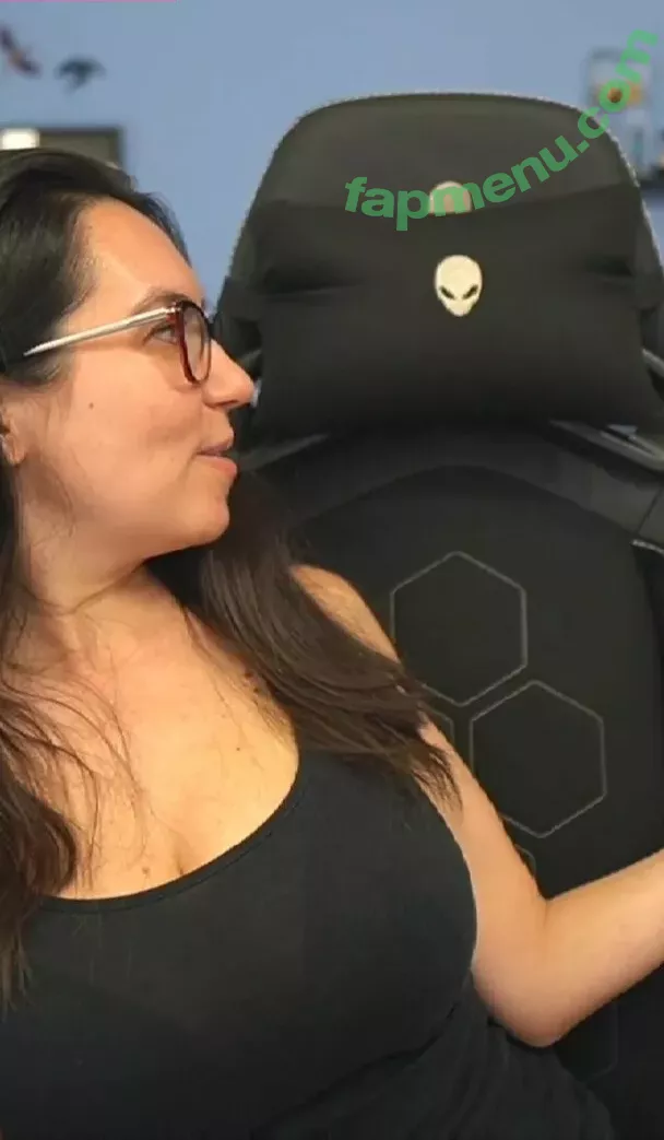 Trisha Hershberger nude photo #1097 (thatgrltrish / trishahershberger / trishahershbergerstreams)