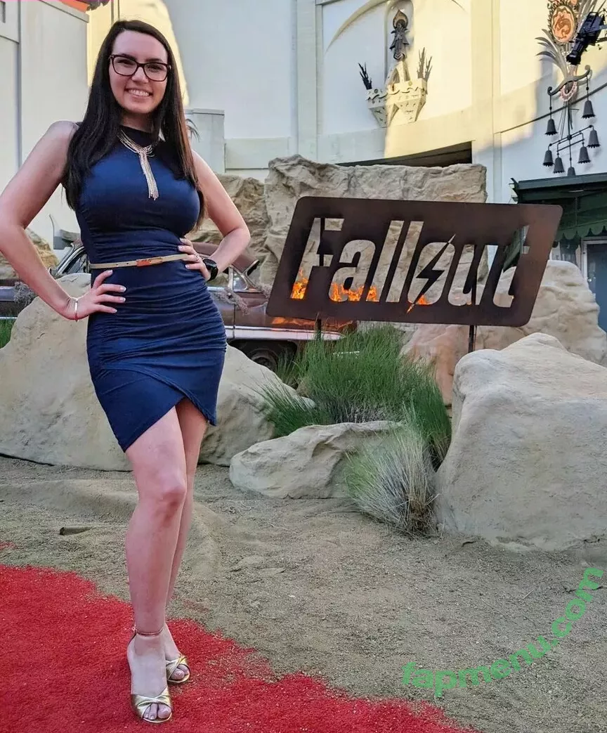 Trisha Hershberger nude photo #1106 (thatgrltrish / trishahershberger / trishahershbergerstreams)