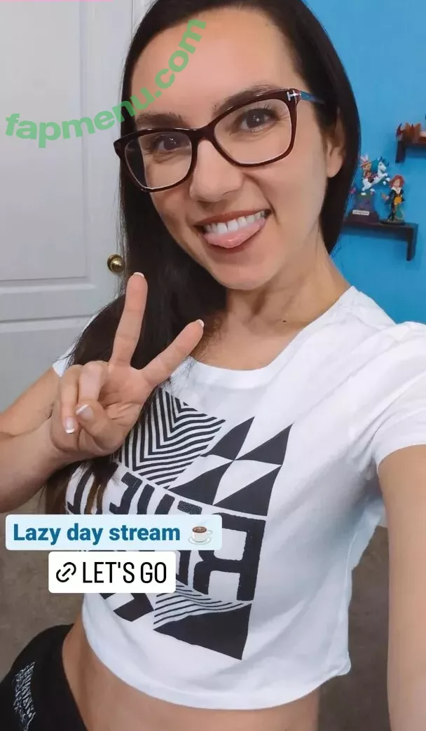 Trisha Hershberger nude photo #1154 (thatgrltrish / trishahershberger / trishahershbergerstreams)