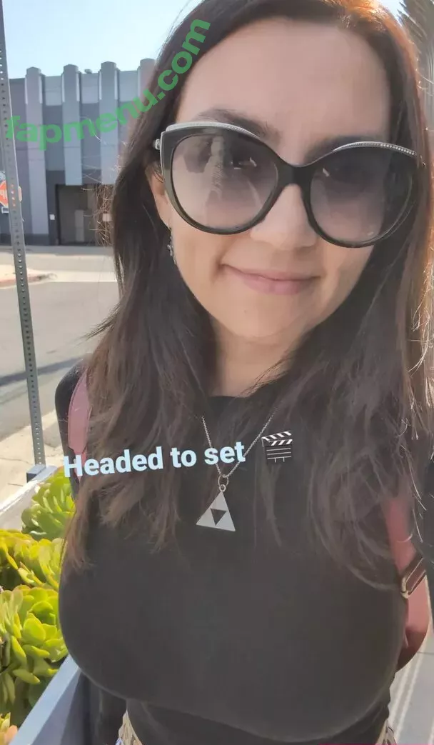 Trisha Hershberger nude photo #1156 (thatgrltrish / trishahershberger / trishahershbergerstreams)