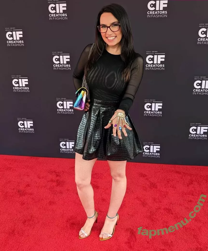 Trisha Hershberger nude photo #1158 (thatgrltrish / trishahershberger / trishahershbergerstreams)