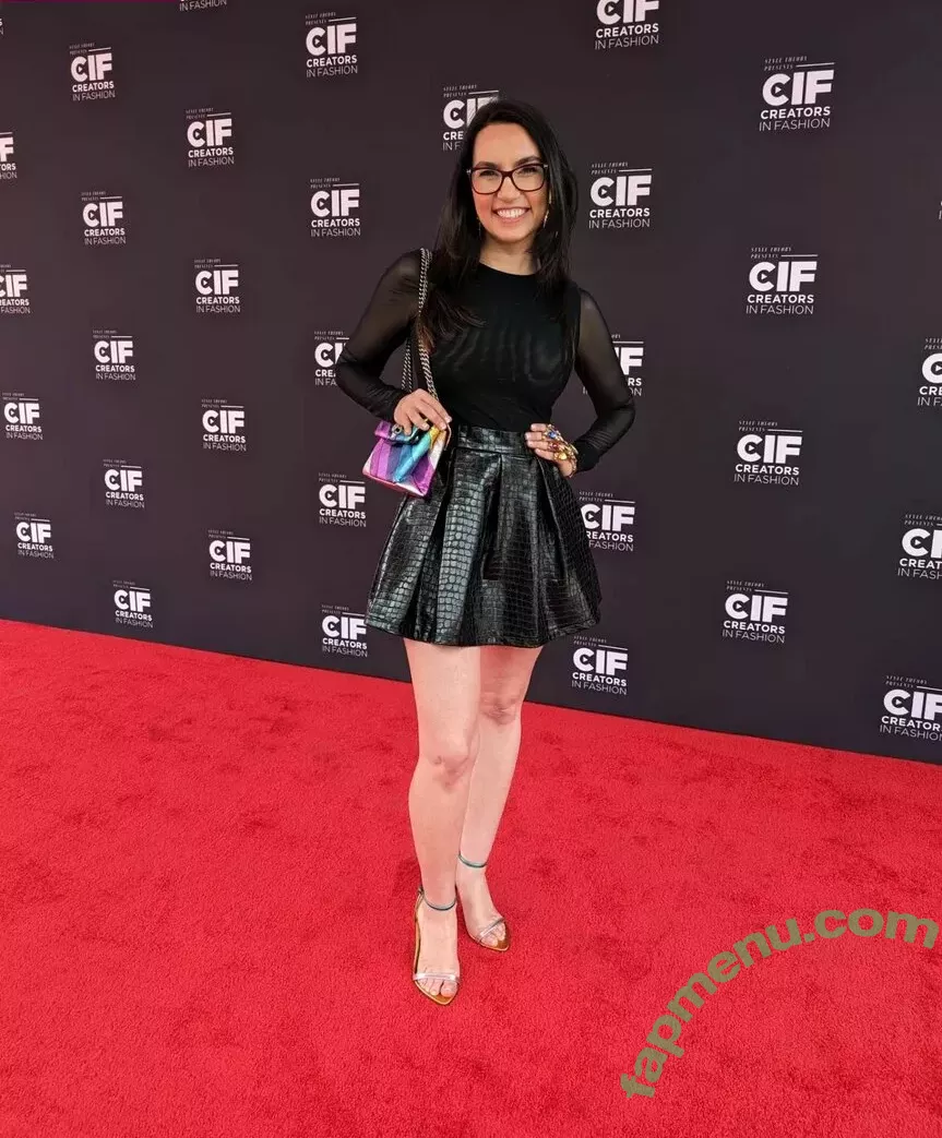 Trisha Hershberger nude photo #1159 (thatgrltrish / trishahershberger / trishahershbergerstreams)