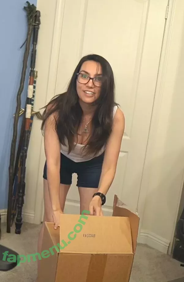 Trisha Hershberger nude photo #1214 (thatgrltrish / trishahershberger / trishahershbergerstreams)