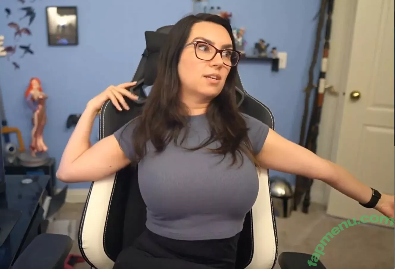 Trisha Hershberger nude photo #1230 (thatgrltrish / trishahershberger / trishahershbergerstreams)