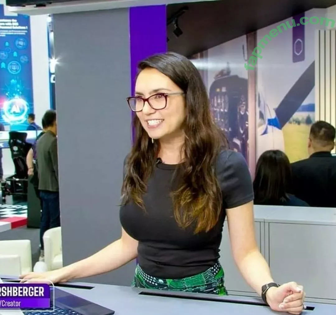 Trisha Hershberger nude photo #1233 (thatgrltrish / trishahershberger / trishahershbergerstreams)