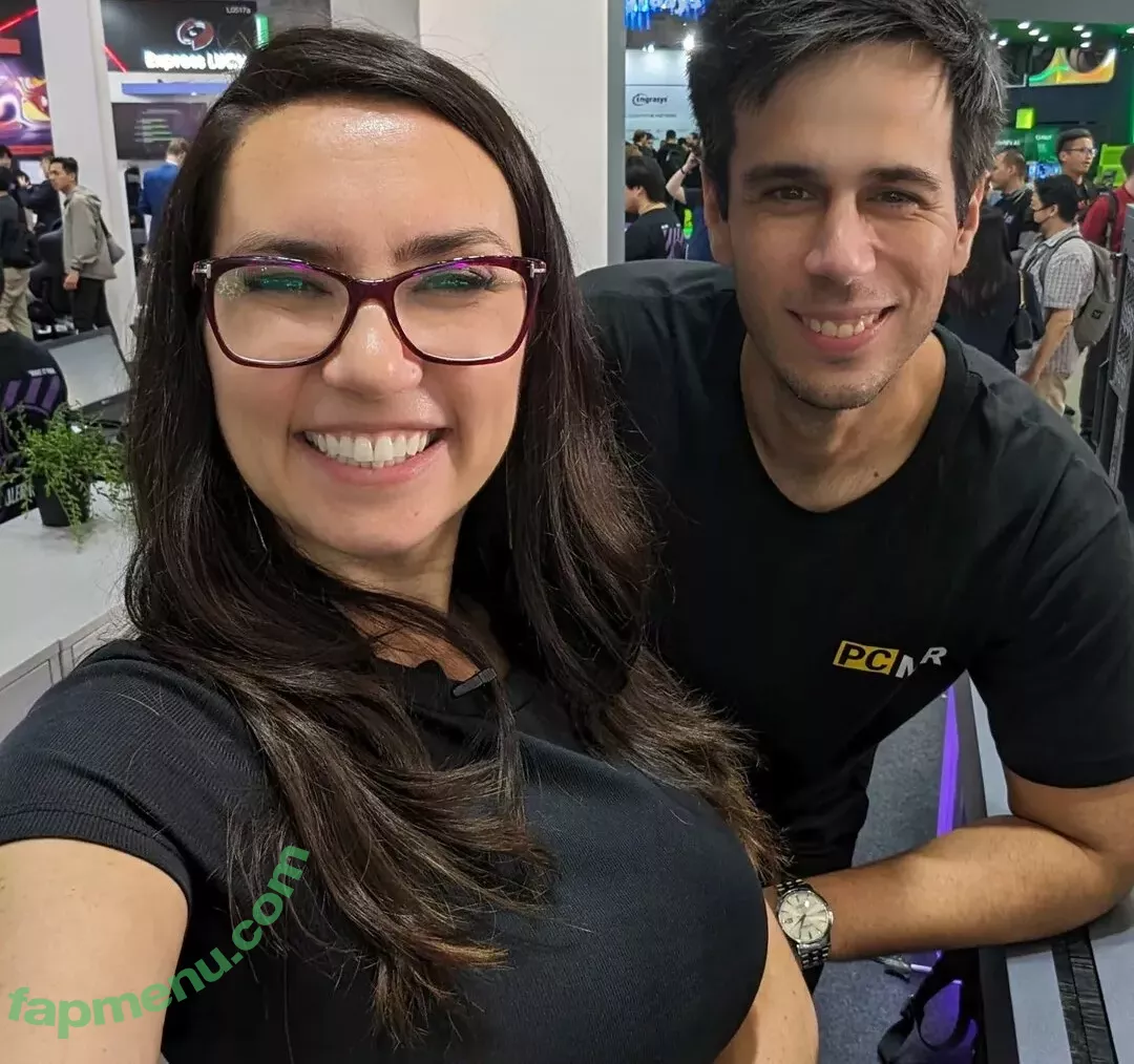 Trisha Hershberger nude photo #1236 (thatgrltrish / trishahershberger / trishahershbergerstreams)