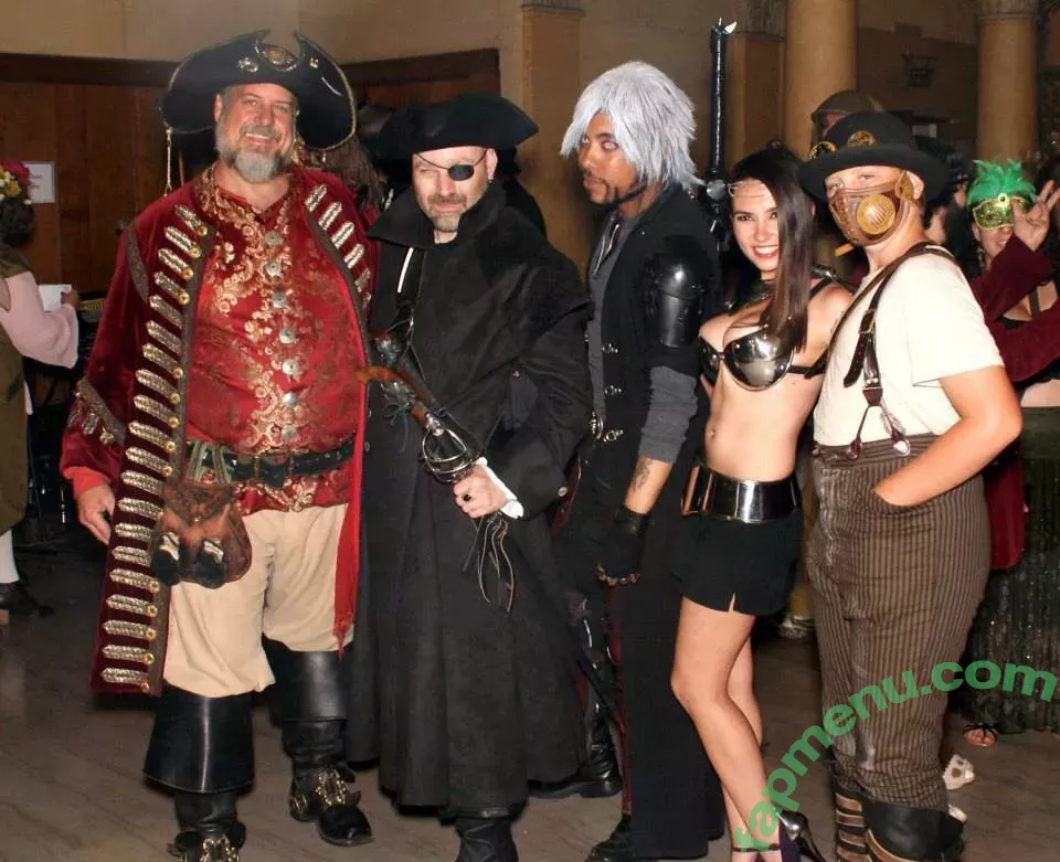 Trisha Hershberger nude photo #1350 (thatgrltrish / trishahershberger / trishahershbergerstreams)