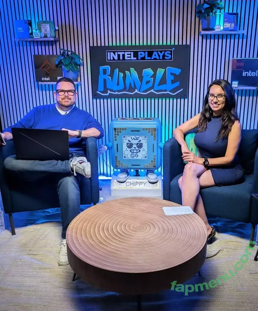 Trisha Hershberger nude photo #1390 (thatgrltrish / trishahershberger / trishahershbergerstreams)