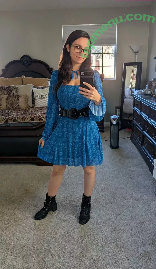 Trisha Hershberger nude photo #1416 (thatgrltrish)