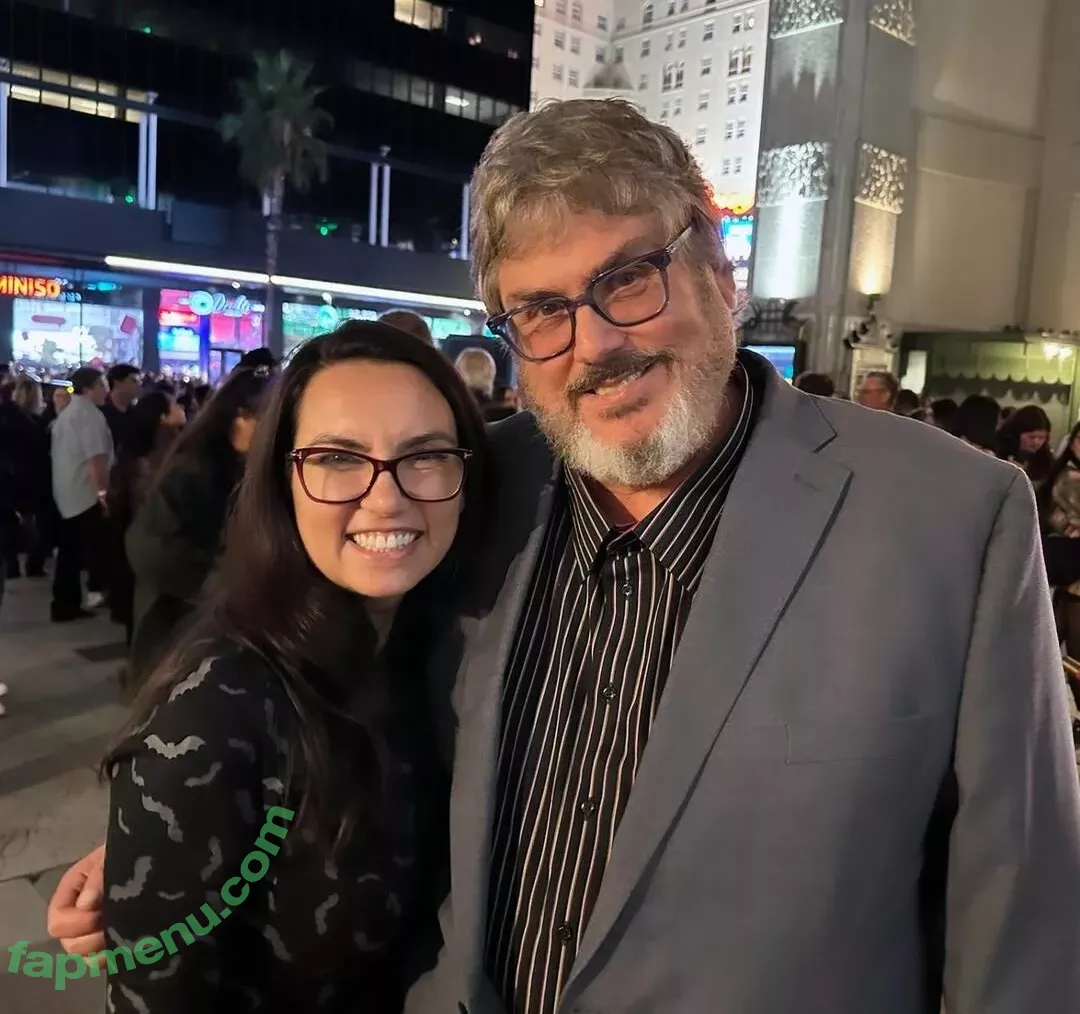 Trisha Hershberger nude photo #1420 (thatgrltrish)