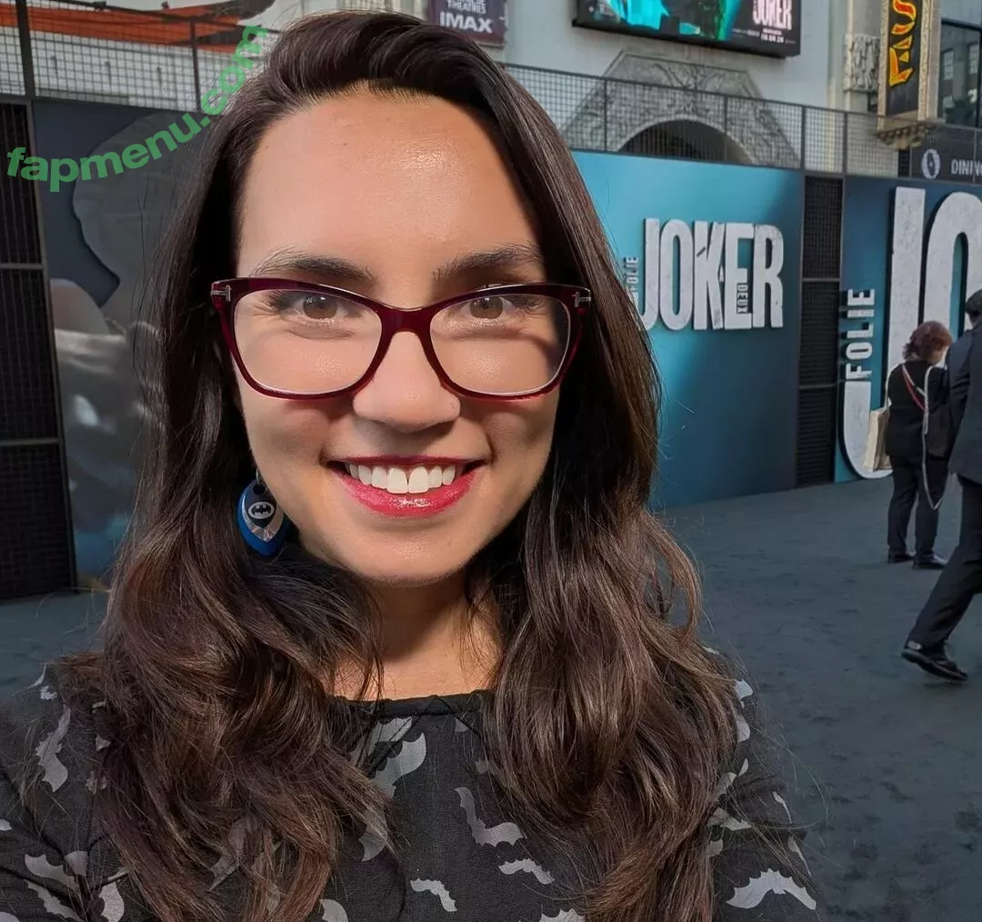 Trisha Hershberger nude photo #1421 (thatgrltrish)