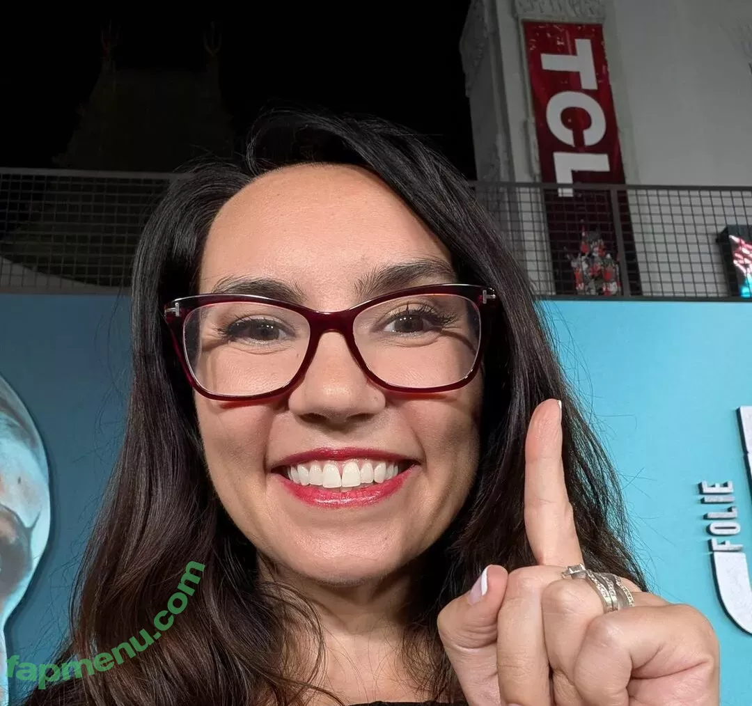 Trisha Hershberger nude photo #1424 (thatgrltrish)