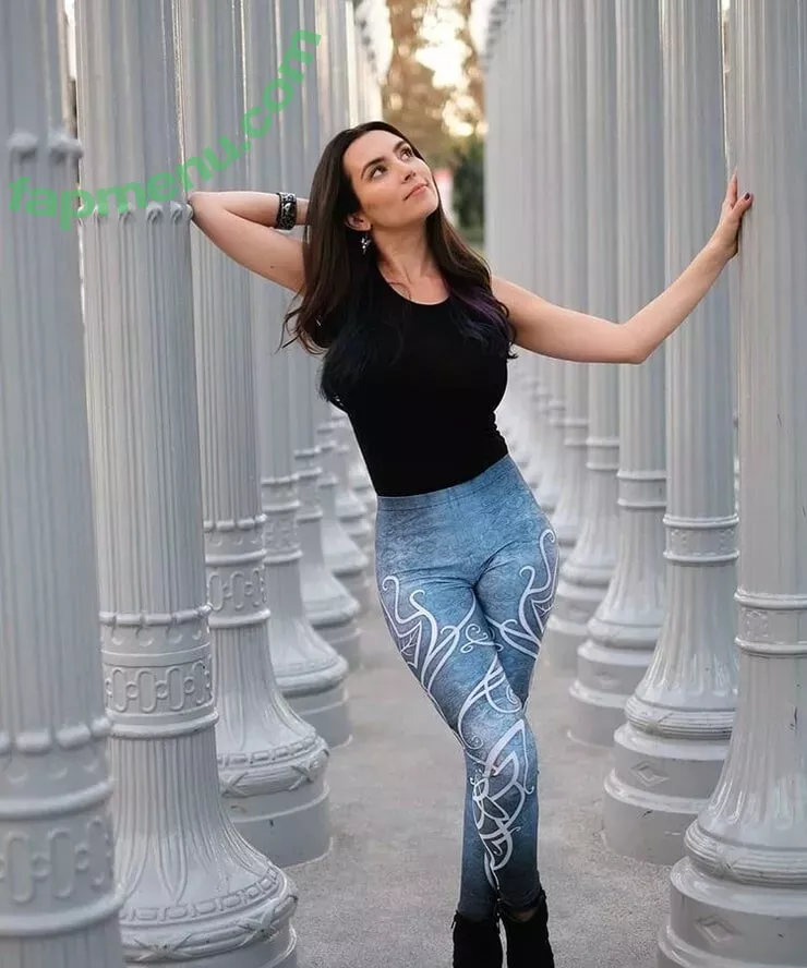 Trisha Hershberger nude photo #1448 (thatgrltrish)