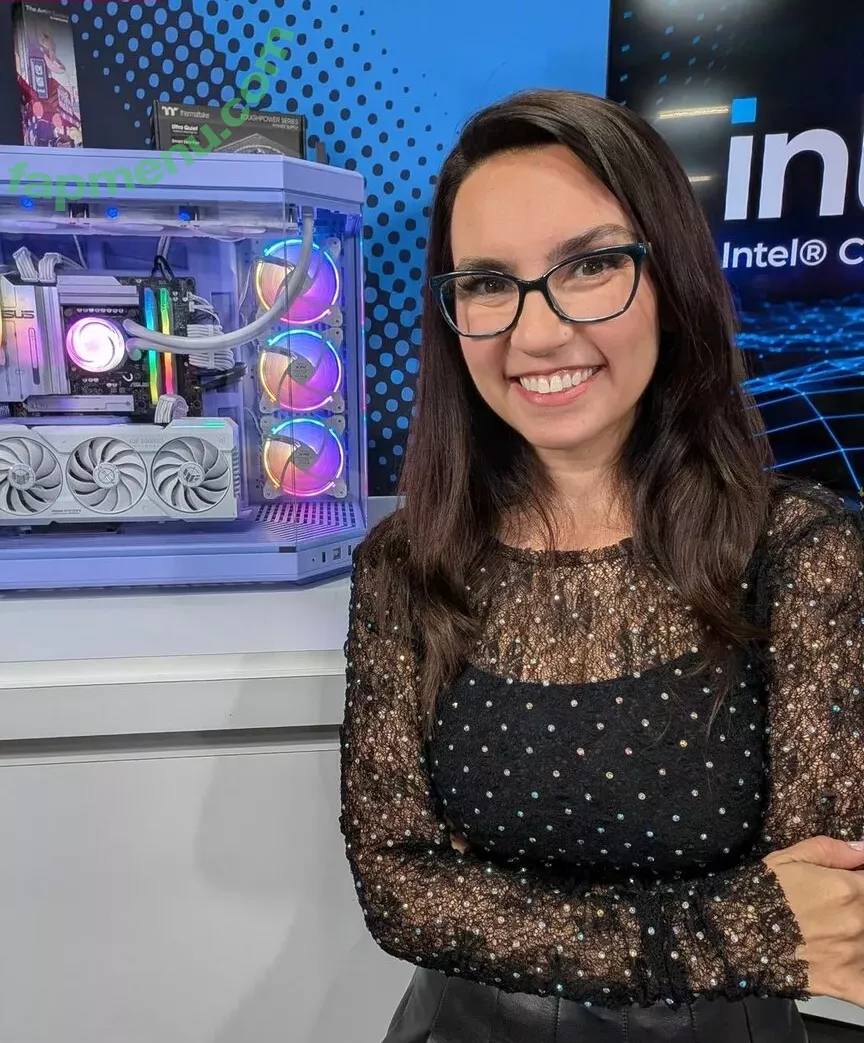 Trisha Hershberger nude photo #1449 (thatgrltrish)