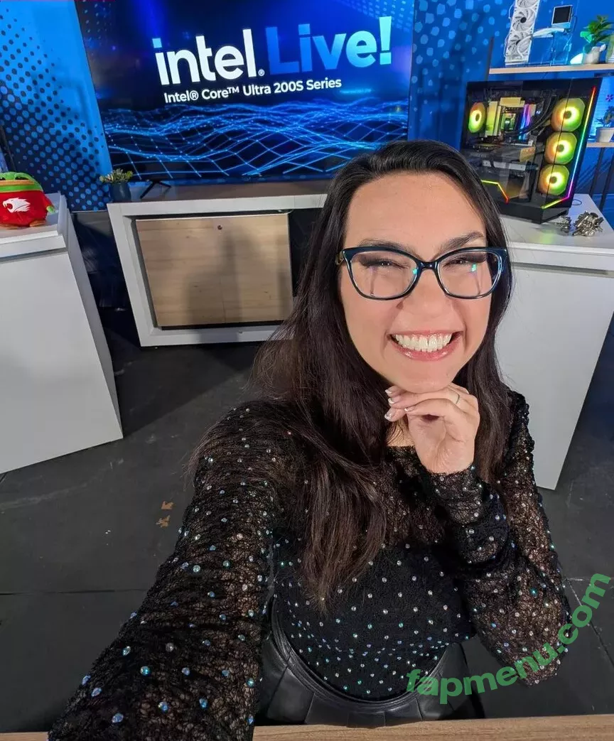 Trisha Hershberger nude photo #1452 (thatgrltrish)