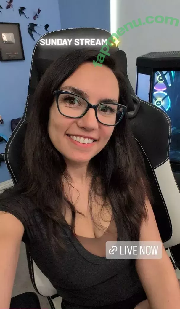 Trisha Hershberger nude photo #1483 (thatgrltrish)