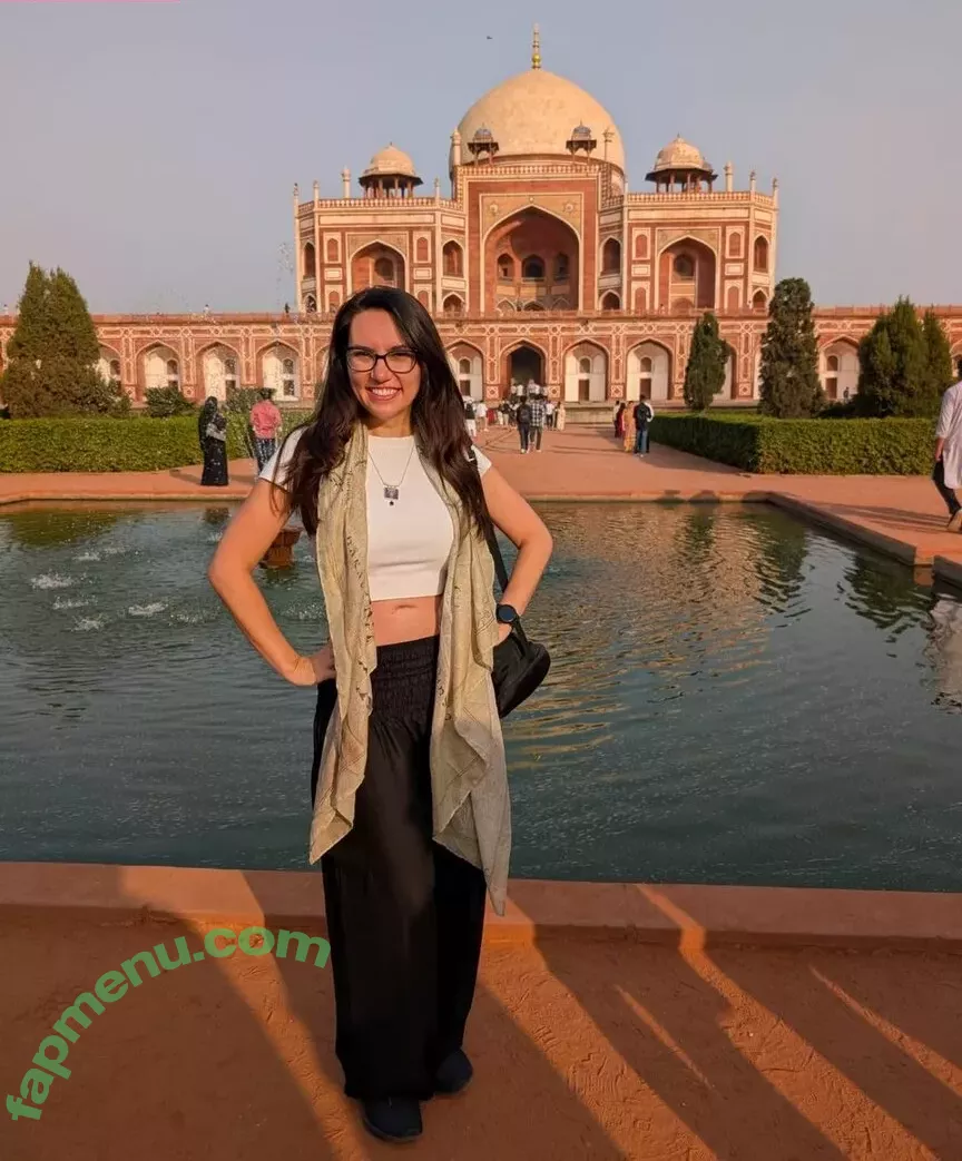 Trisha Hershberger nude photo #1485 (thatgrltrish)