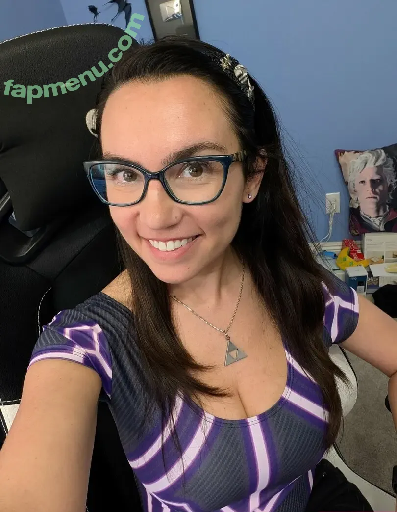 Trisha Hershberger nude photo #1558 (thatgrltrish)