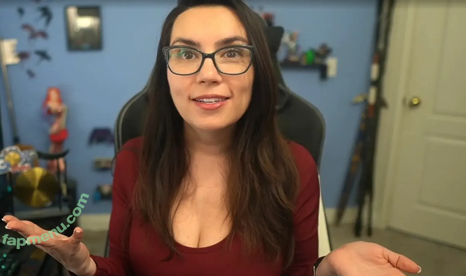 Trisha Hershberger nude photo #1571 (thatgrltrish)