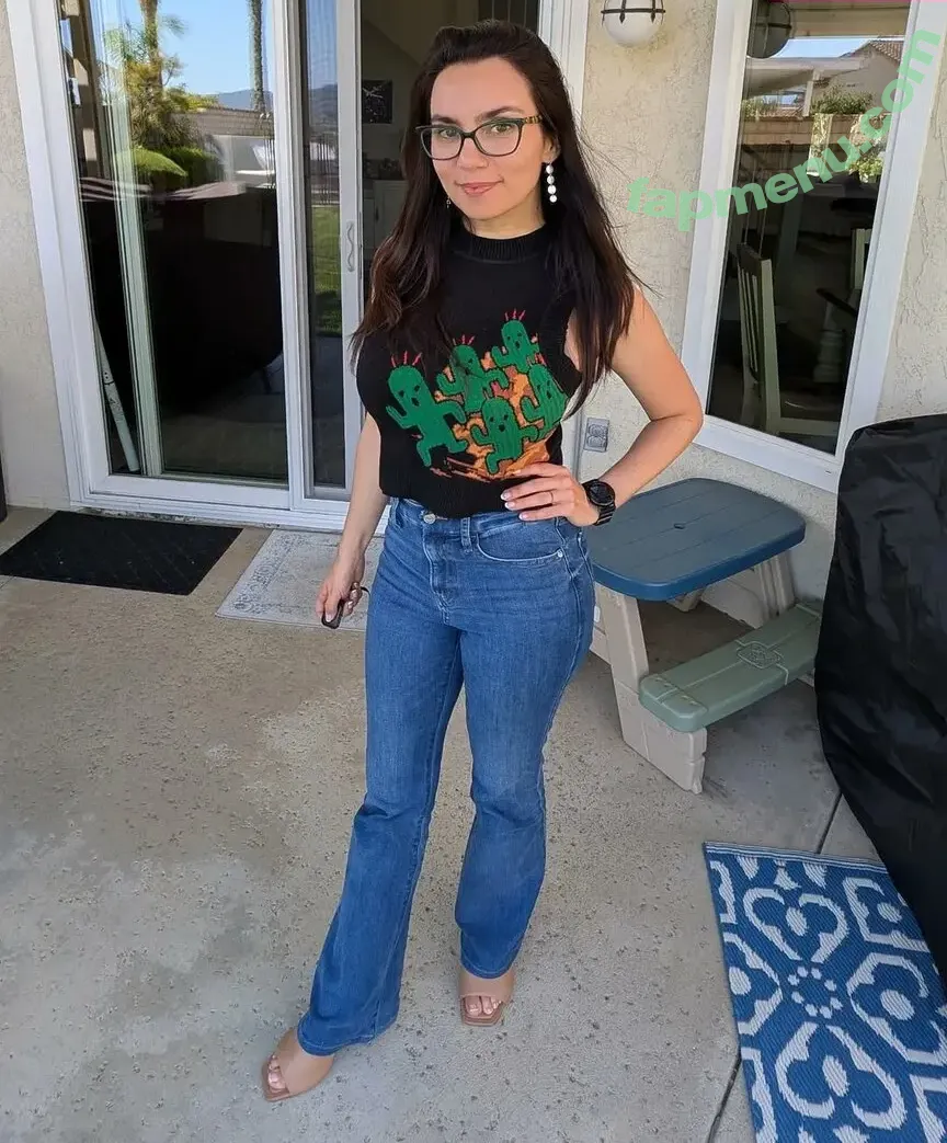 Trisha Hershberger nude photo #1597 (thatgrltrish)