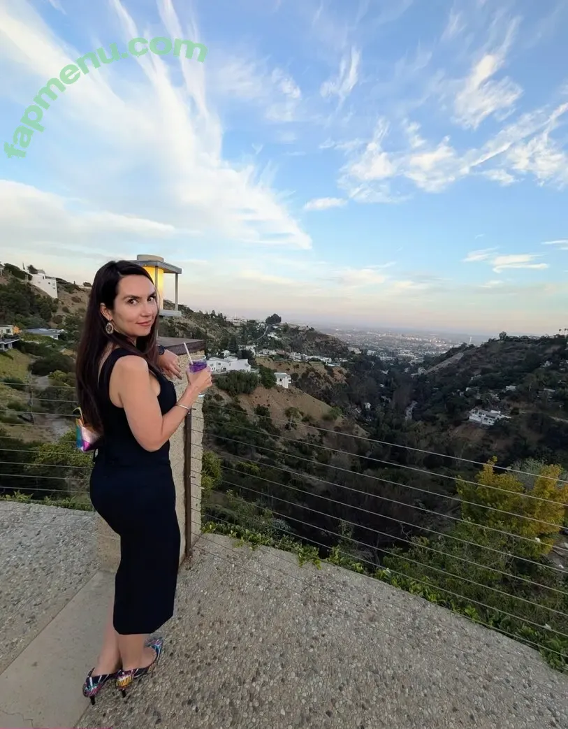 Trisha Hershberger nude photo #1645 (thatgrltrish)