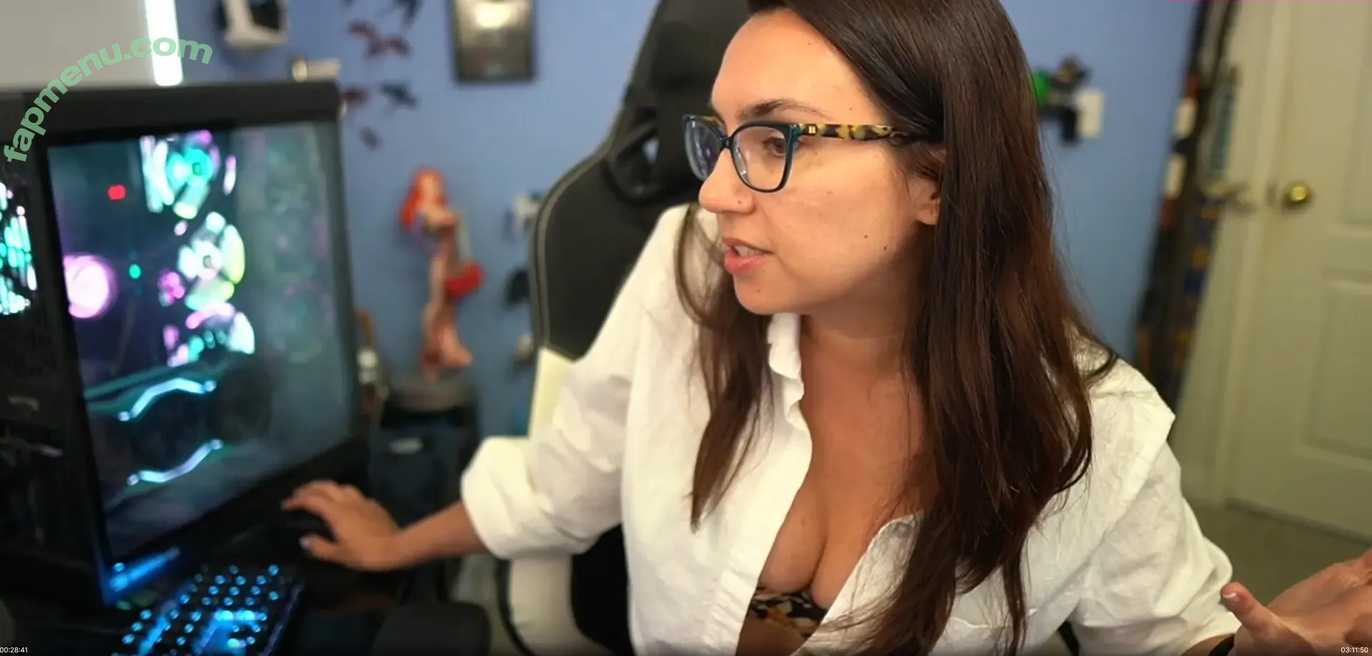 Trisha Hershberger nude photo #1660 (thatgrltrish)